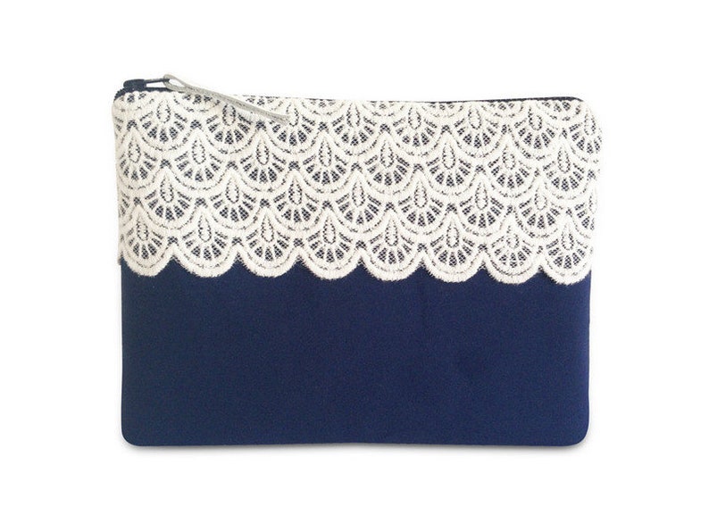 Clutch, blau mit weißer Spitze Nr. 12 zdjęcie 1