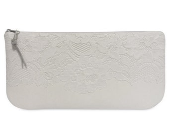 Clutch, Lederimitat Weiß mit weißer Blumenspitze 5