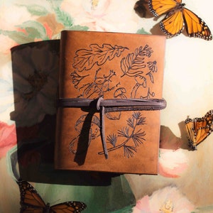 Handmade Nature Leather Journal / Blank Notebook / Engraved Nature Journal / Gift For Her / Valentines Gift image 1