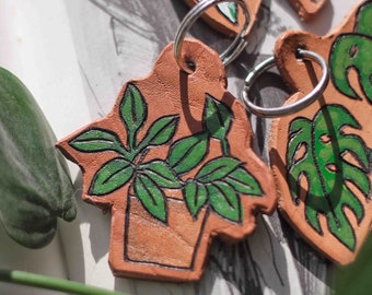 Monstera Houseplant Keychain / Plant Lover Leather Keychain / Houseplant Leather Keychain