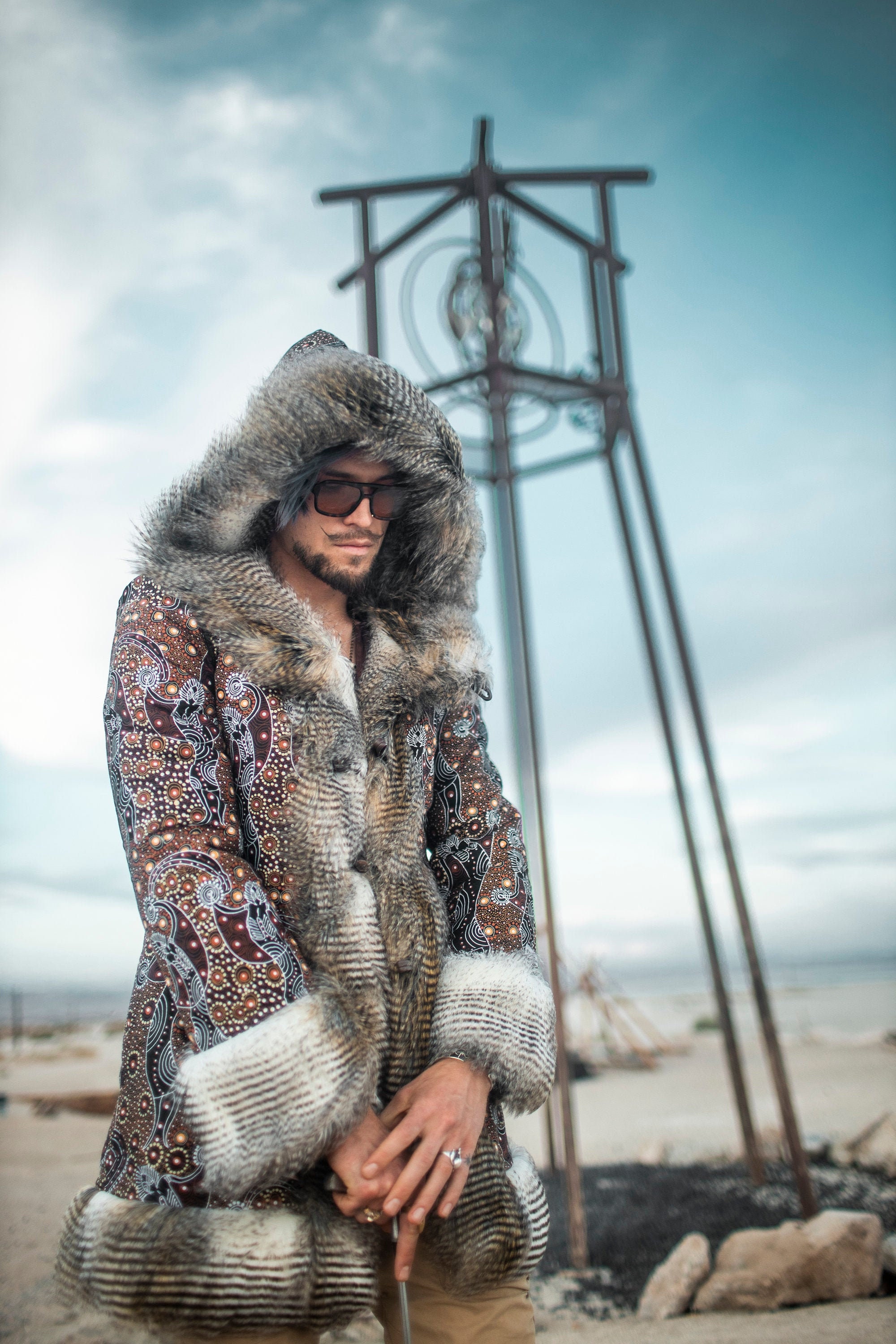 【美品】即完売 DRESS HIPPY FISHERMAN COAT Master of Spirits - Ready to Ship- Faux Fur Hooded Coat