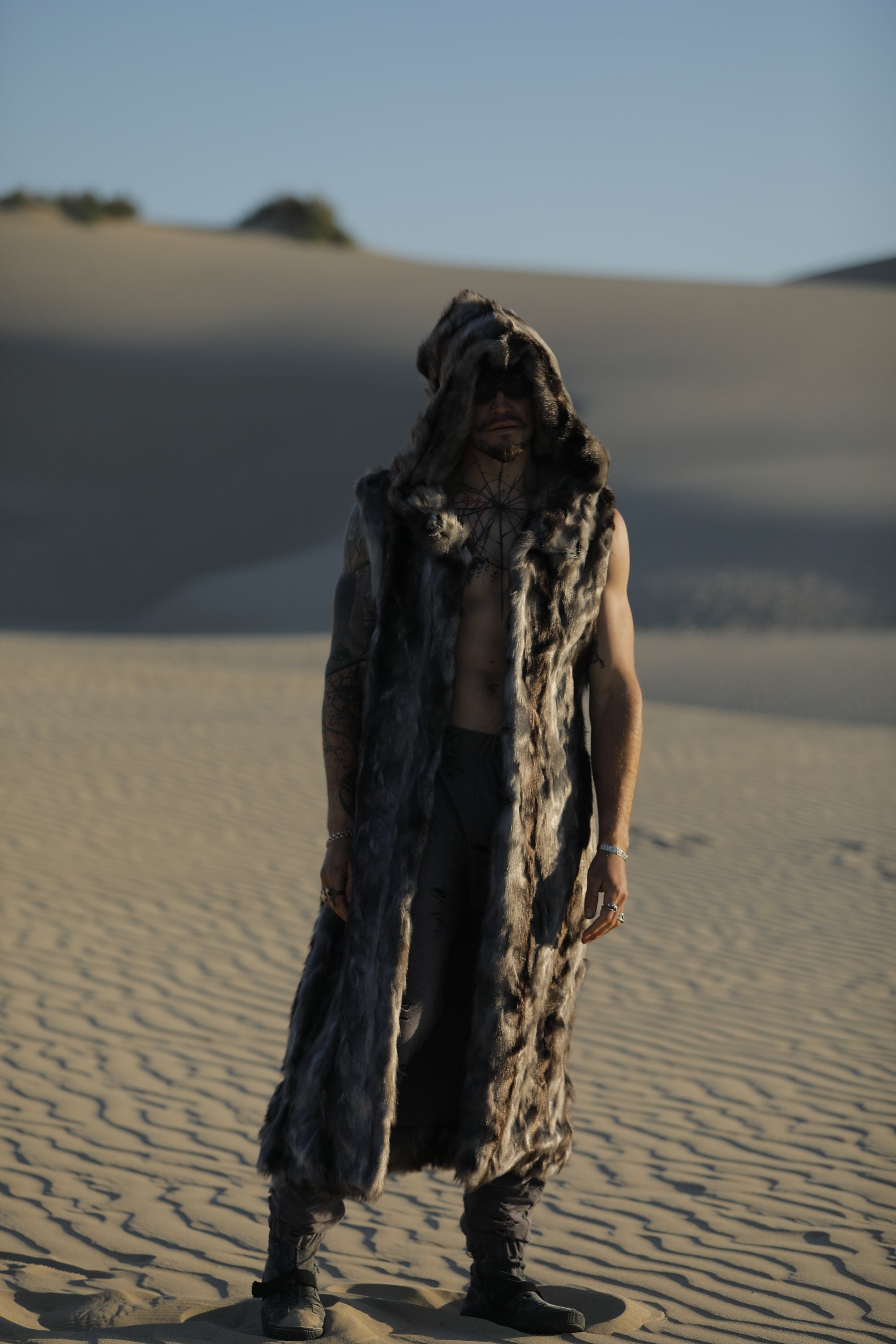 Dune Nomad Hooded Vest