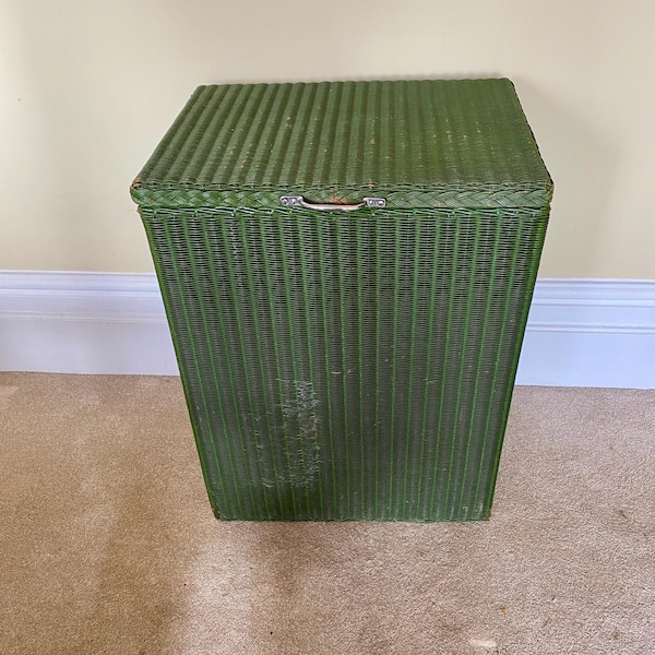 Large family sized original Lloyd Loom Lusty rectangular Laundry basket from 1940s in moss green paint. Labelled on base