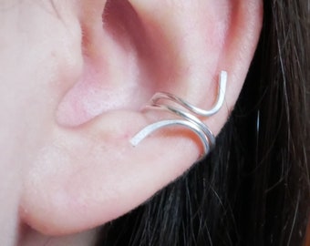 Manchetoor - 950 zilveren oorring - minimalistische sieraden - neppiercing