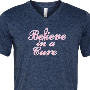 Bröstcancermedvetenhet Believe in a Cure Vuxen Unisex Tri Blend V-ringad T-shirt 19099E4-C3415