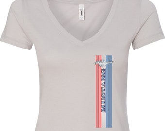 JH DESIGN GROUP Women's Ford Mustang T-Shirt - Classic Emblem Graphic Tee