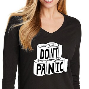 Don't Panic Toilet Paper Donna A Maniche Lunghe V-Collo T-Shirt PANIC-DT6201