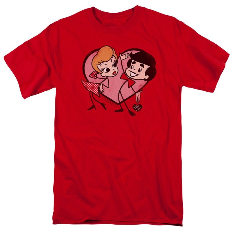 Amo a Lucy Dibujos animados Amor Camisas rojas imagen 1