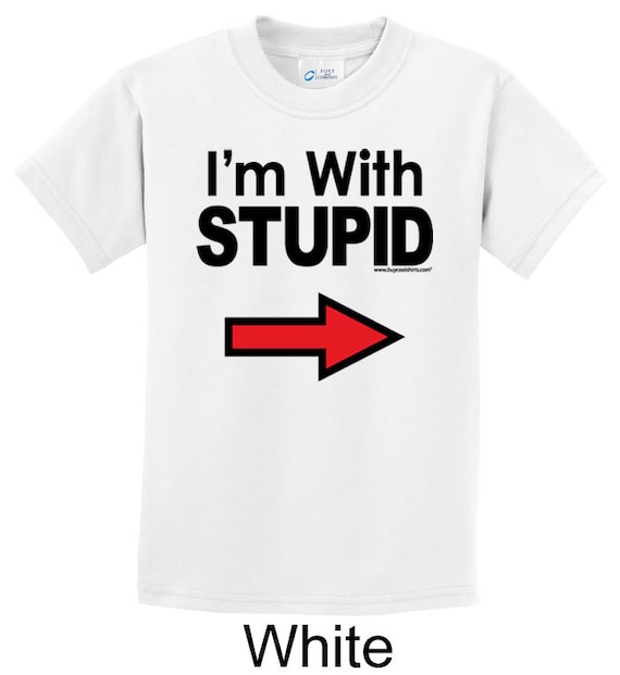 Je suis avec stupide imprim noir enfants tee T Shirt BLKSTUPID
