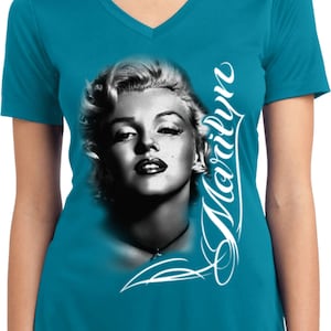 Ladies Marilyn Monroe Black and White Moisture Wicking V-neck Shirt 17542D0-LST353