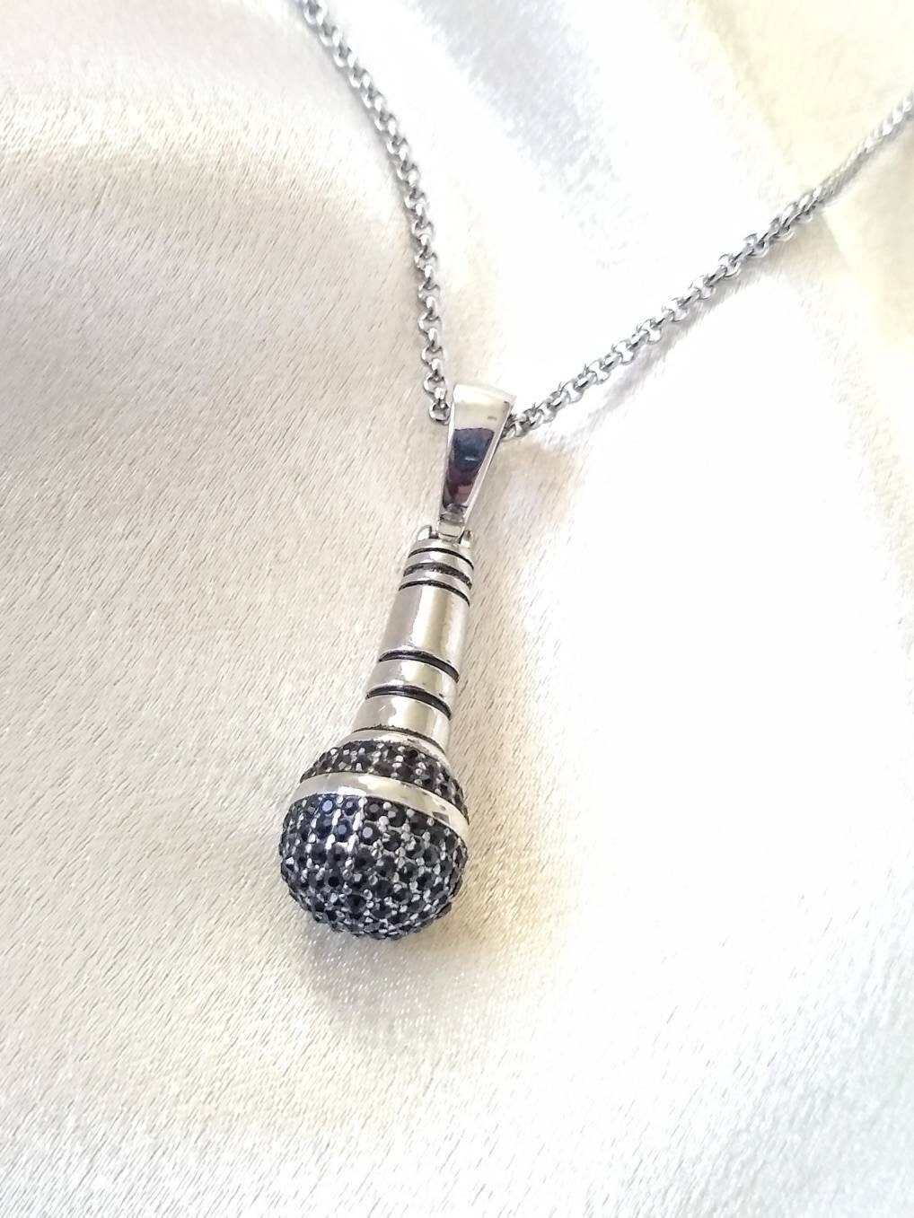 Microphone pendant clearance