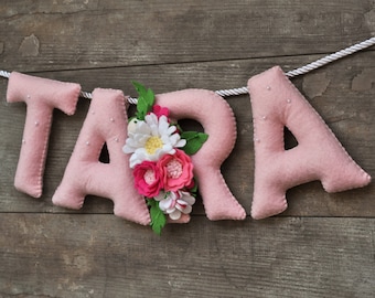 Felt name banner, Peach Bouquet banner, Floral nursery decor, personalized gift, felt letters, baby girl gift, name garland, custom made