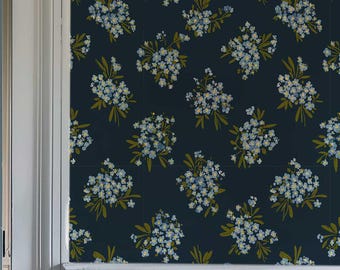 Dark Moody Forget-Me-Not Floral Wallpaper | Elegant Botanical Wall Mural | Moody Home Deco 520