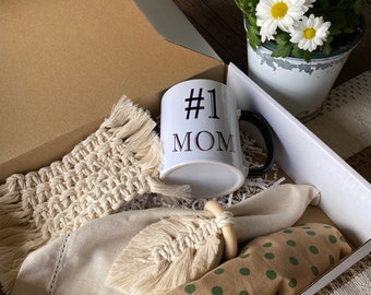 Mother’s Day Eco-Friendly Gift Set! Macrame  Coaster  & Napkin  Holder, Cloth Napkin, #1 Mom Mug