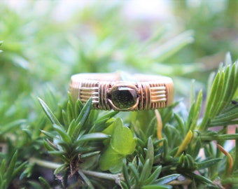 GO TRIBE! Classic Band Ring Green Tourmaline