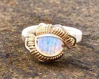 Energie Ethiopische Opal Wire Wrap Ring