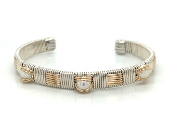 Elite Classic Pearl Cuff