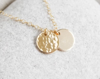 Gouden dubbele minischijfketting - Gold filled schijfketting, twee gouden schijfhanger