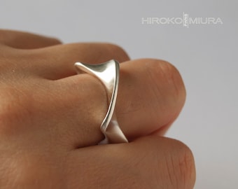 Ring "TRIANGLE" silver stering creation HIROKO MIURA hmp modern style unique jewelry for modern women