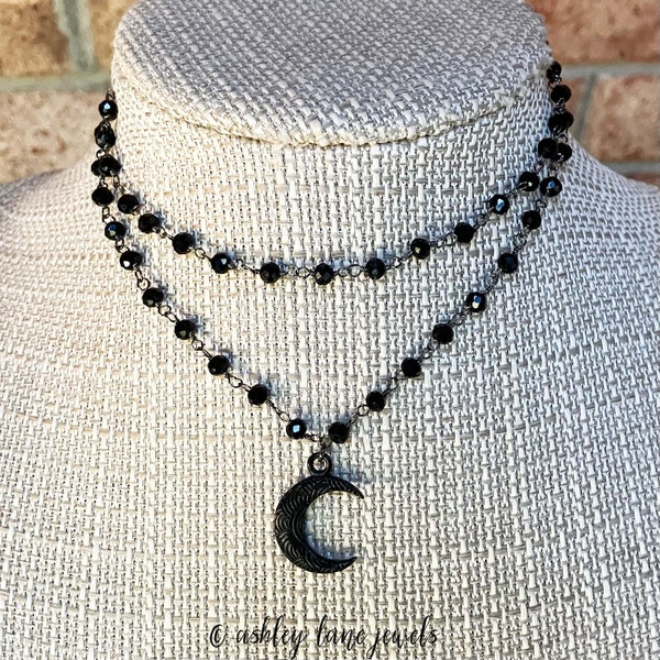 Gargantilla negra tallada en forma de media luna * Collar doble o sencillo * Cadena de rosario con cuentas de luna color plomo