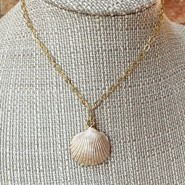 SHE Sells SEA SHELLS Enamel Shell Necklace * Gold Layering Necklace * Sea Necklace * Ocean Necklace * Vacation Necklace * Sea Shell Necklace