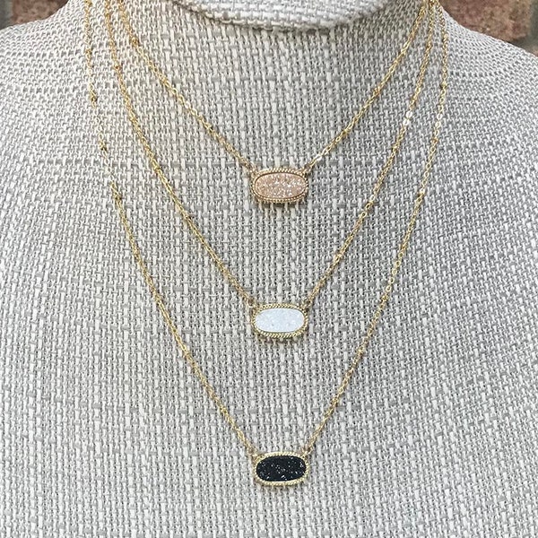 BROOKLYN Small Oval Druzy Pendant Necklace * Minimal *  Dainty * Bridesmaids * Gift * Layering * Satellite Chain * Sand White or Black