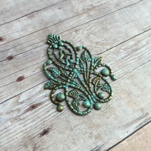 2 pcs Hand-painted Vintage style Art Nouveau filigree stampings embellishment, faux patina over antique bronze tone alloy metal, 48x35mm