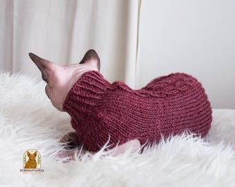 レッドケーブルニット猫セーター、ウール猫ジャンパー、ウール＆リヨセル猫服、ウールスフィンクス服、柔らかい猫服、柔らかい猫セーター、猫ギフト