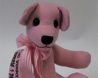 Orso del ricordo realizzato con indumenti. Tre misure disponibili. Orsacchiotto ricordo. Spedizioni dal Canada.
