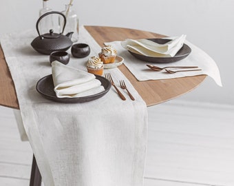 Chemin de table en lin blanc rustique pour le printemps, le mariage. Chemin de table pour Thanksgiving, Noël, repas de vacances modernes. Différentes couleurs, tailles