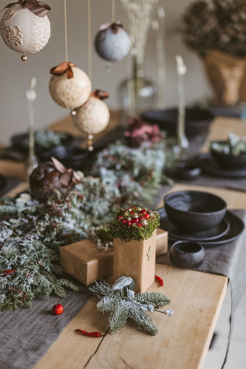 Black Linen Holiday Placemats for Christmas Wedding Etsy UK