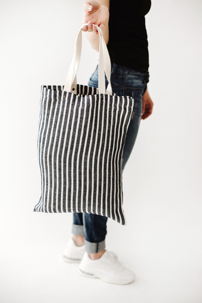 Large striped linen market tote bag for grocery, shopping. Reusable natural tote bag for beach, travel. Canvas bag for women, men pocket image 4