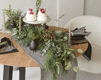 Moderner schwarzer Leinen Tischläufer für Weihnachten, Urlaub, Bauernhaus. Langer Tischläufer für rustikale Hochzeit, neues Zuhause Geschenk. Verschiedene Farbe, Größe