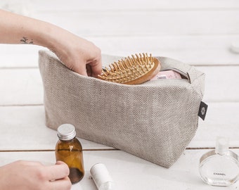 Large white cosmetic bag set: zipper pouch, travel toiletry bag. Natural linen make up bag for women, men. Back to school, bridesmaid bag