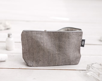 Medium grey linen bridesmaid makeup bag. Handmade natural cosmetic bag for purse. Zipper pouch for wedding, travel, as gift. 3 colors