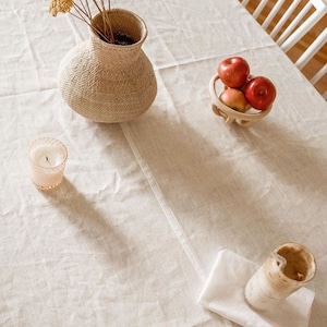 Linen tablecloth seam in the middle for wider tablecloths than 57"/ 145 cm