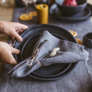 Grey linen Christmas cloth napkins. Natural linen napkin cloths for holiday, wedding, housewarming gift. Set of 2, 4, 6. Various color