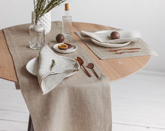 Chemin de table long en lin naturel pour mariage, vacances, ferme. Chemin de table gris pour cadeau de pendaison de crémaillère rustique et moderne. Différentes couleurs, tailles