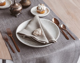 Ensemble de serviettes en lin naturel pour le mariage. Serviettes en tissu pour Noël, jour de Thanksgiving. Ensemble de 2, 4, 6 etc. Différentes couleurs