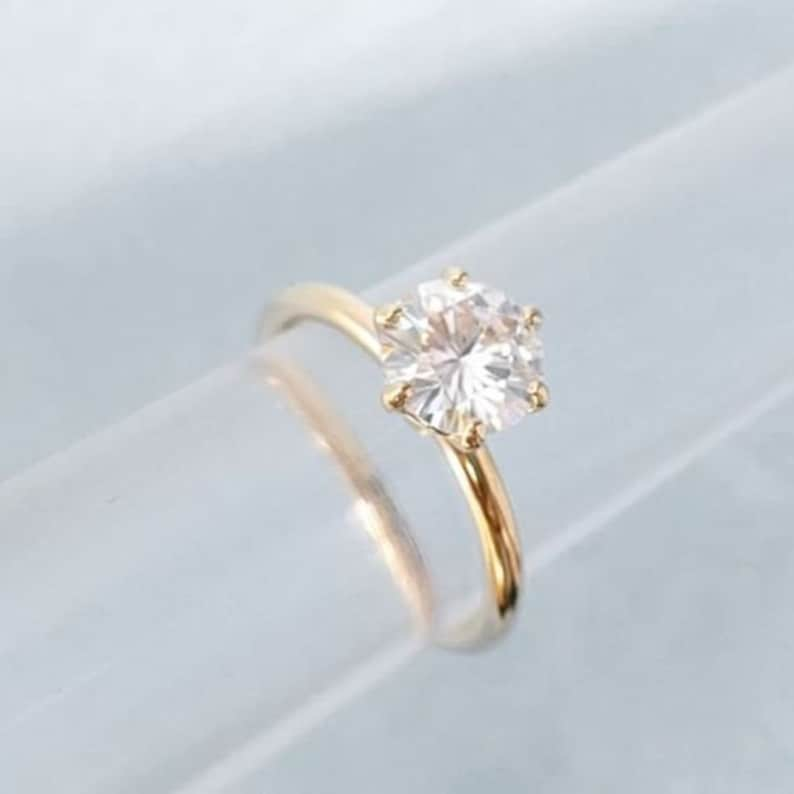 The Ballerina Solitaire Engagement Ring - Etsy