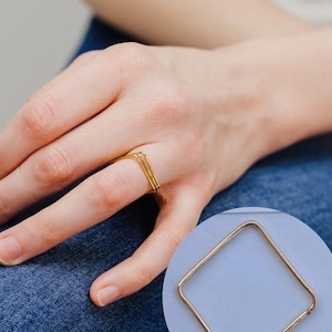 Handmade 14k Gold Filled Square Ring - Dainty Stacking Band - Minimalist Square Jewelry - Thin Gold Midi Ring - Handmade Square Shape Ring