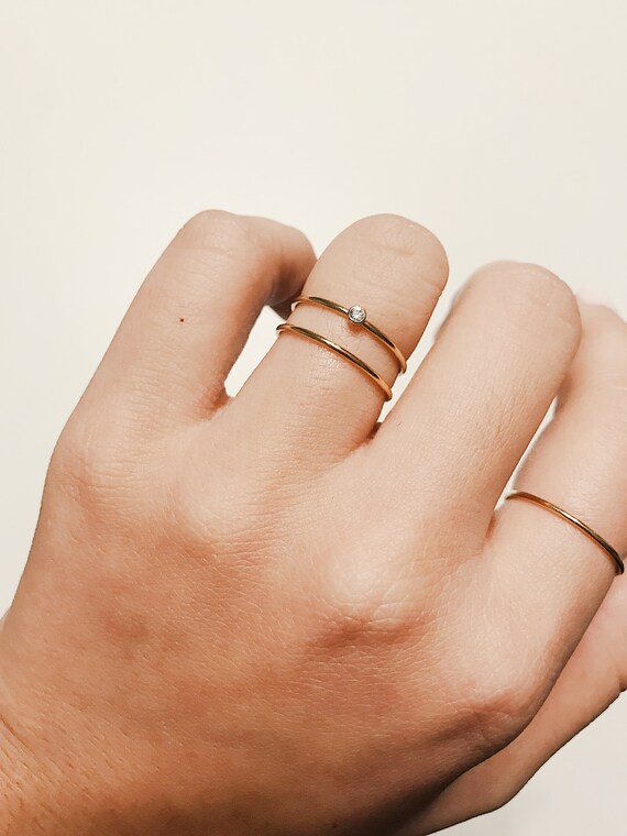 simple thin gold ring