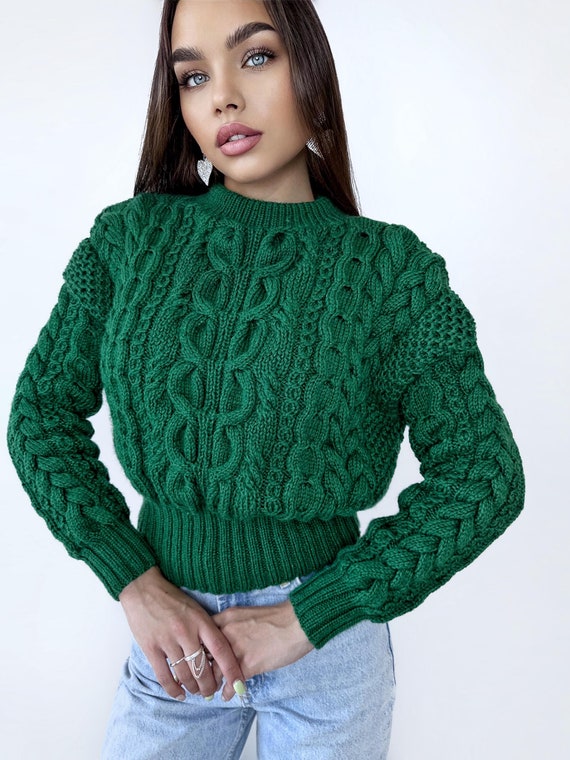 Green crop soft merino wool hand knit sweater womans Hand Knitted Emerald  Jumper Cable Knit Loose Knit Oversized High Narrow waist elastic