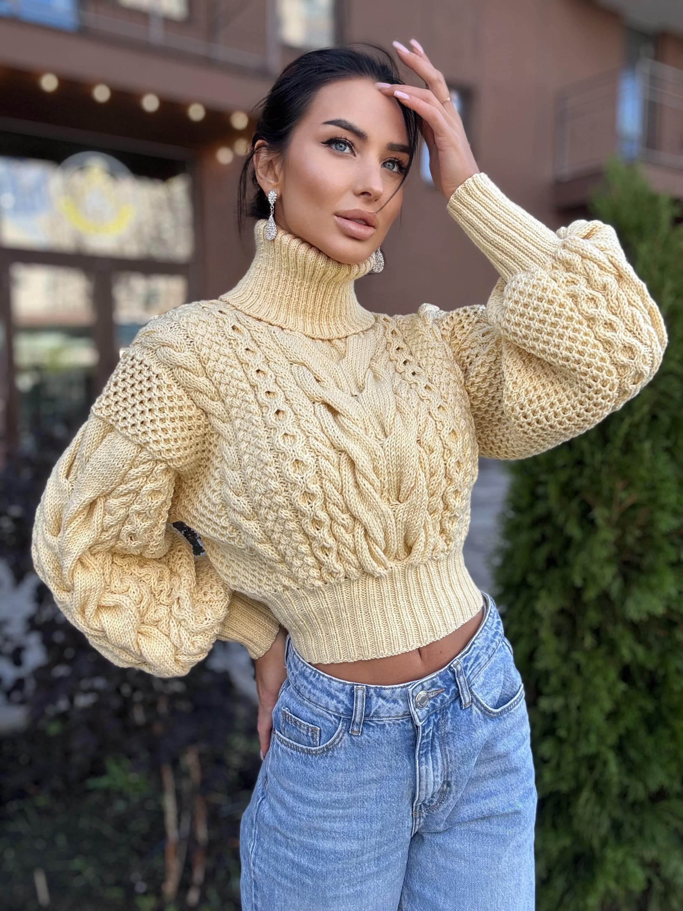 Cropped Wool Aran Cream Milk Pastel Hand Knitted Sweater Chunky