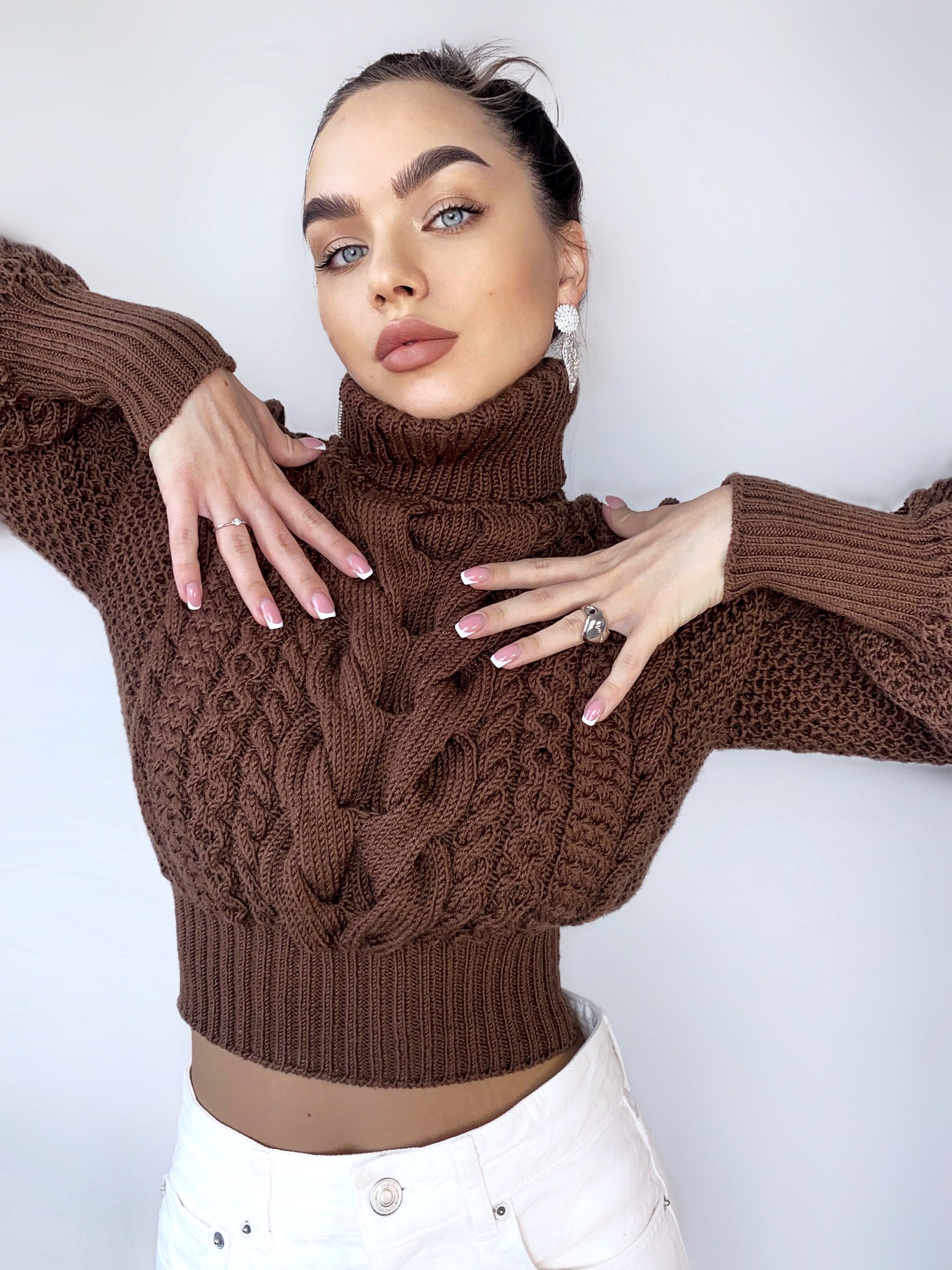 Crop Hand Knitted Brown Merino Wool Sweater Chunky Knit Turtleneck
