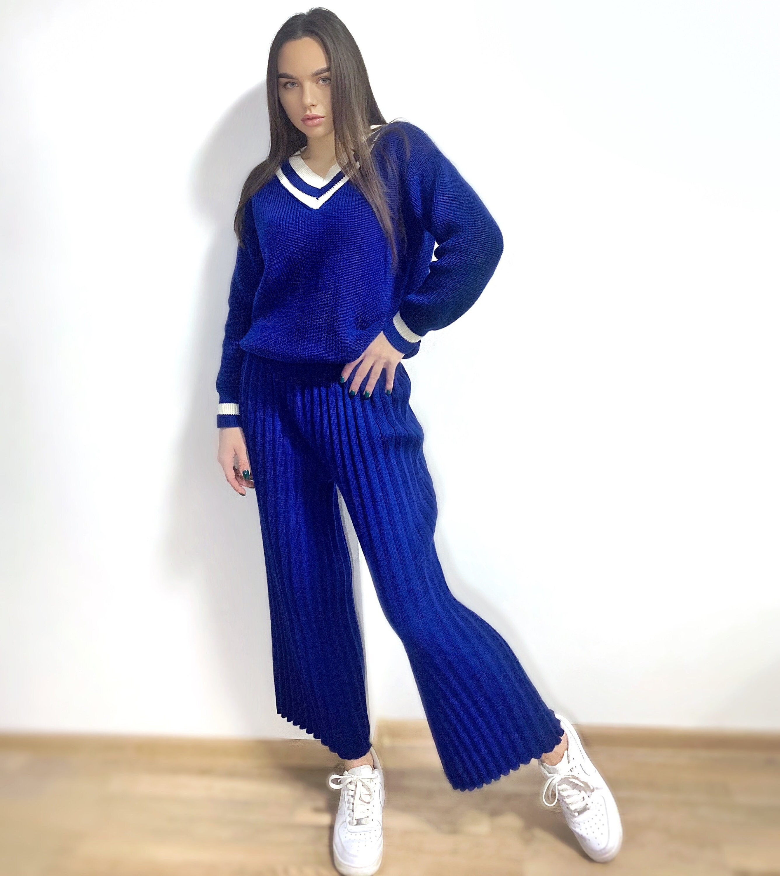 Women s Knitted V Neck Sweater and Pants Set