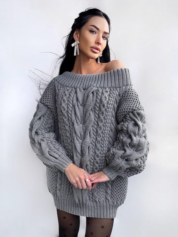strapless open back dress Moscow Off Shoulder Sweater Mini Dress Black main image 0