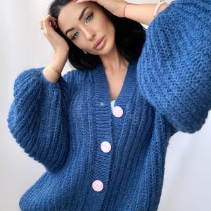 モヘアブルーペトロールピンクボタンカーディガン女性モヘアセーターニットコートジャケット女性ウールボレロケープふわふわショートカーディガン固定