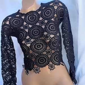 Crochet blouse Lace crochet top Crochet sweater Vintage crochet black white lace Long sleeve top 70s Boho Women Knit blouse gift for her