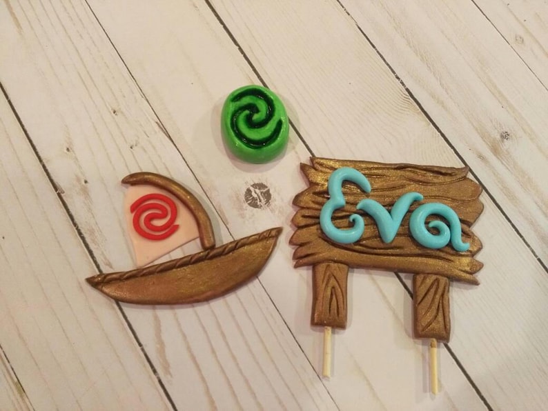 Moana Fondant Cake Toppers Boat Heart Of Tafiti And Sign Etsy Moana Fondant Cake Toppers Boat Heart Of Tafiti And Sign Etsy